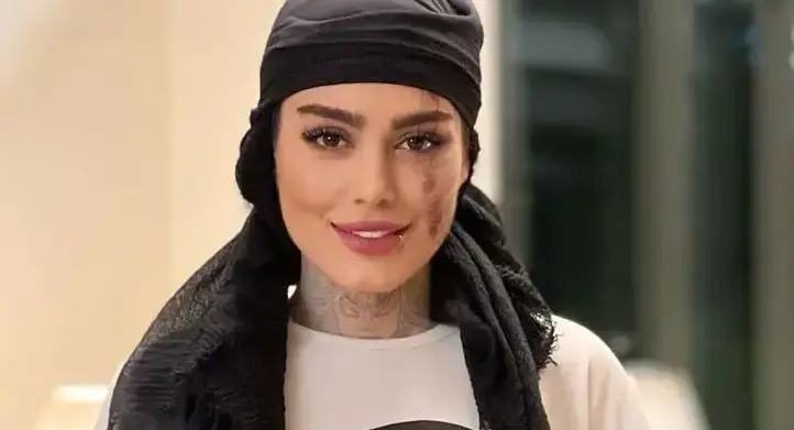 سحر قریشی کلا روسری برداشت / او را دیگر در ایران نمی بینیم + جدیدترین عکس