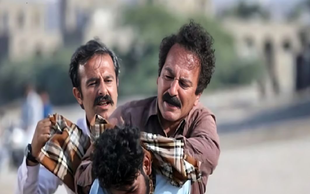خلیل خانزاده “سریال نون خ” به همراه دو پسر و همسرش