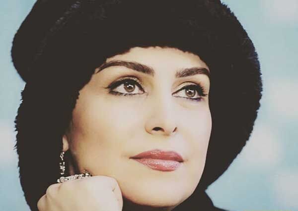 اولین عکس زیبا و دونفره ماهچهره خلیلی و همسرش با لباس محلی قبل از ازدواج/ حیف جوونیش که سهم خاک شد!