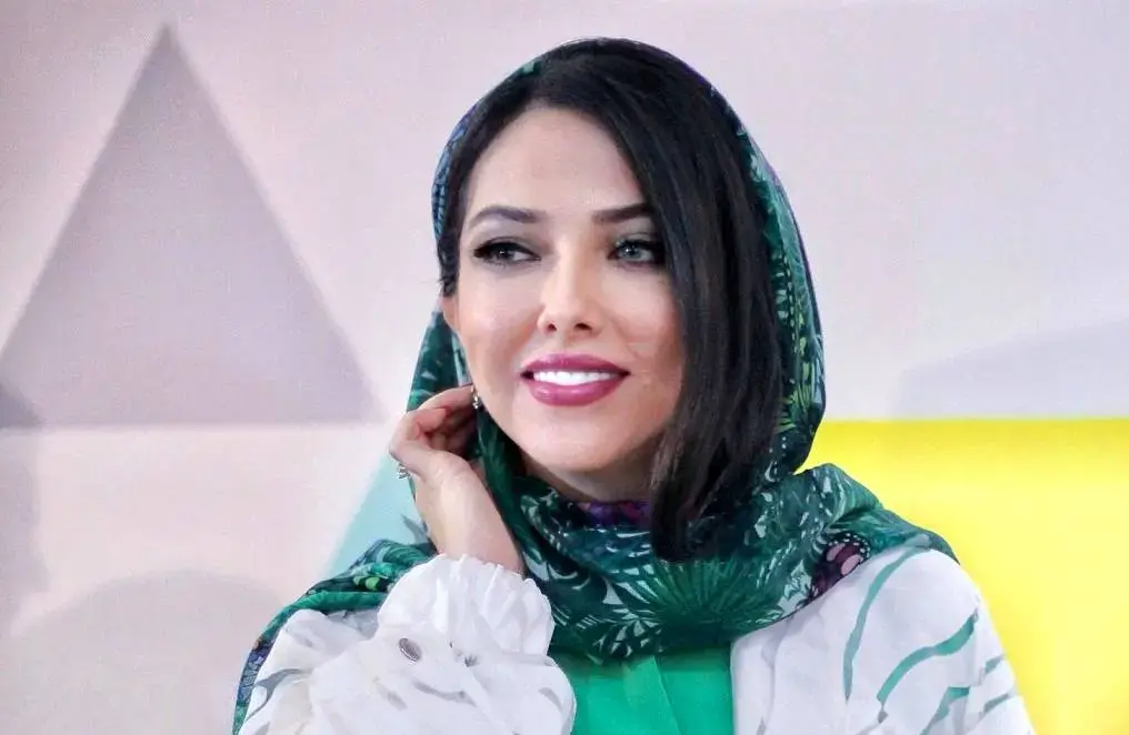 عکس دو نفره لیلا اوتادی و علیرضا نیکبخت در کنسرت علی زندوکیلی