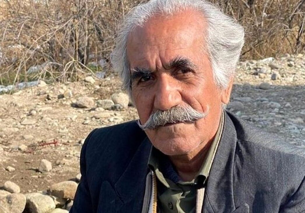 عکس جالب از «عمو کاووس» نون خ، ۵۳ سال قبل