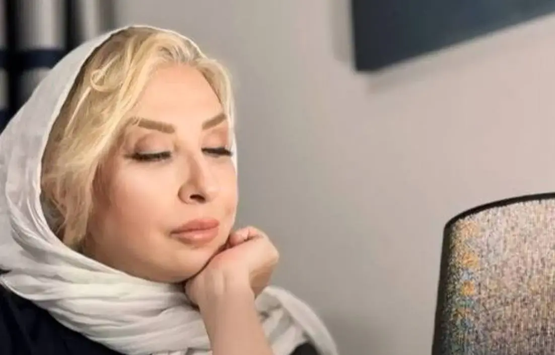 غوغای مرجانه گلچین با تصویر جدیدش ! / مرجانه گلچین  به دنبال جوان تر شدن می گردد