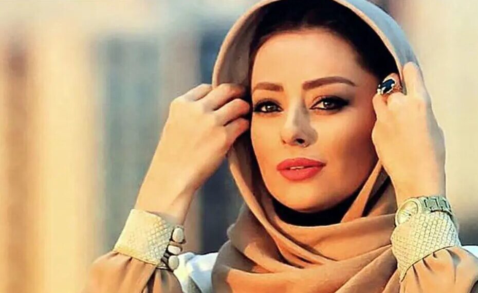 تعداد بالای کامنت مشترک نفیسه روشن بعد از رو کردن دست خانواده اش / مگه میشه مادر و برادر مال خواهر رو بالا بکشه !