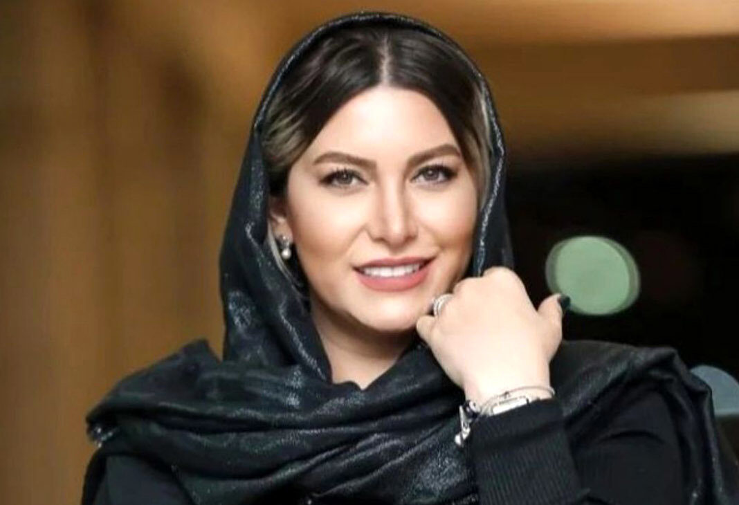 استایل جدید و زیبای فریبا نادری / خانم بازیگر در رنگ ها اشرافی رخ نمایی کرد !