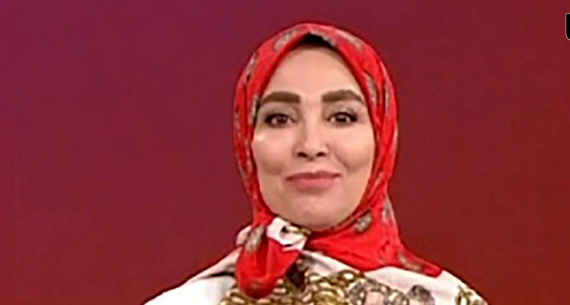 عکس پوشش باز ژیلا صادقی مجری مشهور / این خانم مجری پرادعا کاربران را عصبی کرد !