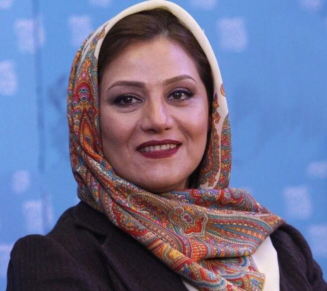 حضور احساسی شبنم مقدمی داور برنامه صداتو سرخاک و خانه ابدی محمدرضا شجریان در مشهد + عکس