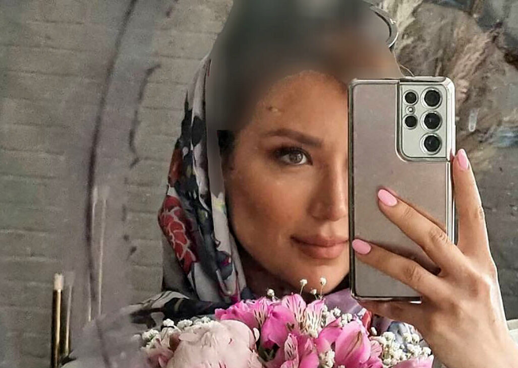مهمونی رفتن “جان” پسر کوچولوی مینا مختاری و بهرام رادان با سرهمی شیک و جذاب به سلیقه مامانش / چقدر گوگولی و نازه + عکس