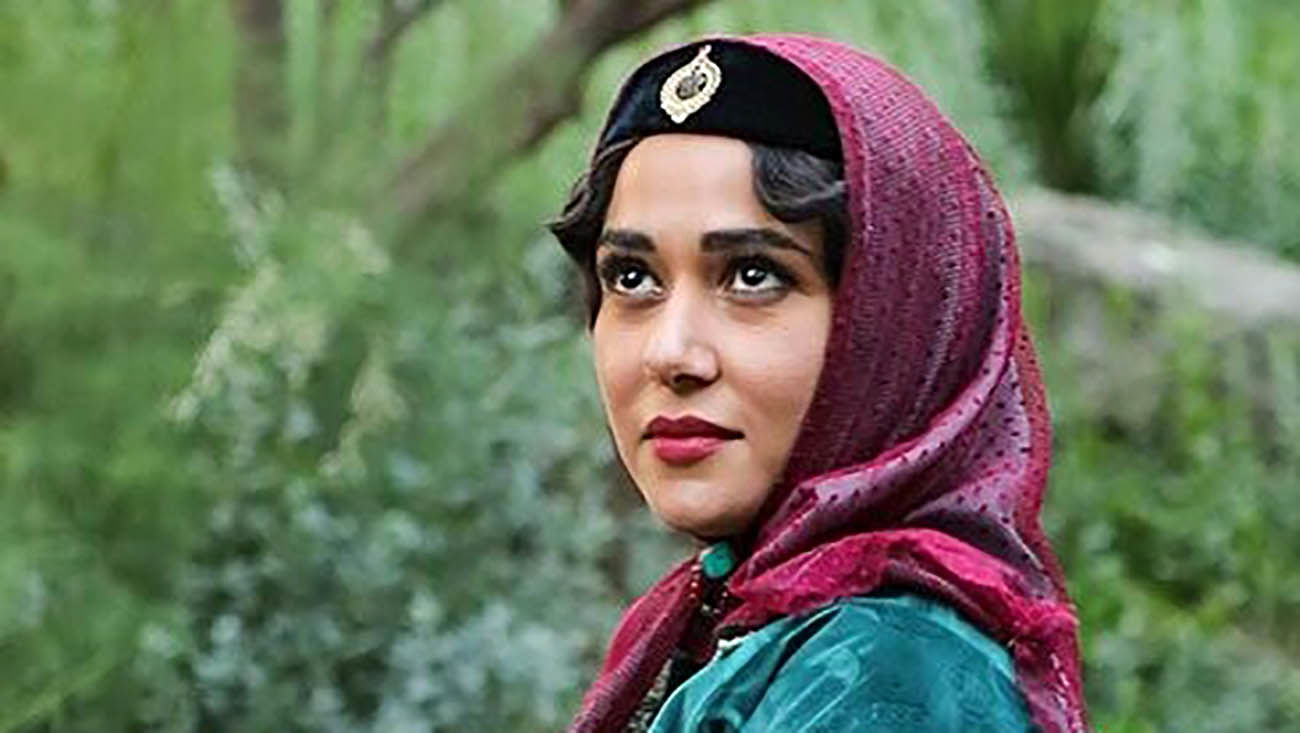 نگاهی به بدل و همزاد ترکیه‌ای پریناز ایزدیار، جیران همسر ناصرالدین شاه/ یکی از یکی معروف تر و هنرمندتر+عکس