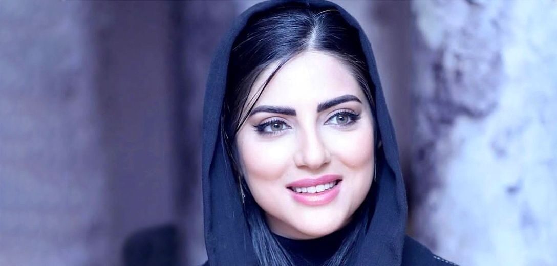 (تصاویر) زندگی خصوصی، عکس های شخصی و بیوگرافی هلیا امامی
