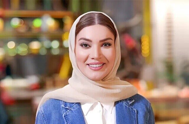 جا خوردن متین ستوده از صحبت السا فیروز آذر در شام‌ایرانی ! / پشت سرت میگن توی صحنه فیلم ها تو بازیگر بیرون می کنی ؟! / اصلا واقعا مگه میشه مگه می تونم ! + فیلم