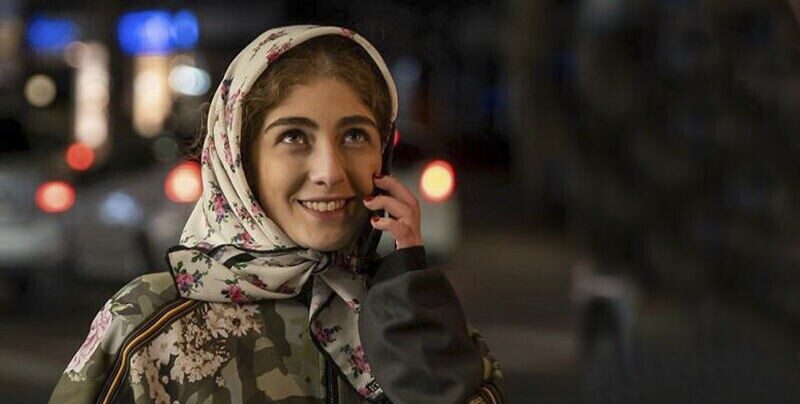 نگاهی به چند استایل پاییزی و جوان پسند الیکا ناصری، ستاره جوان سریال گردن زنی/ شیک، باکلاس و اصیل+عکس