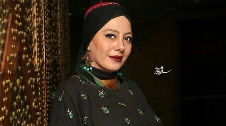زهرا داوودنژاد: در 21 سالگی سرطان گرفتم من یک دختر 21 ساله معمولی نبودم بابام گفت موهاتو از ته بزن+فیلم