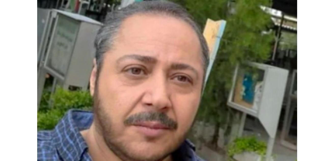 مازیار لرستانی: تنها کار توی دنیا که خیلی ازش خوشحالم مرد شدنمه !  + فیلم  دکوراسیون محشر خونش، آدم یاد خونه‌های نوستالژی دهه 60 میفته !