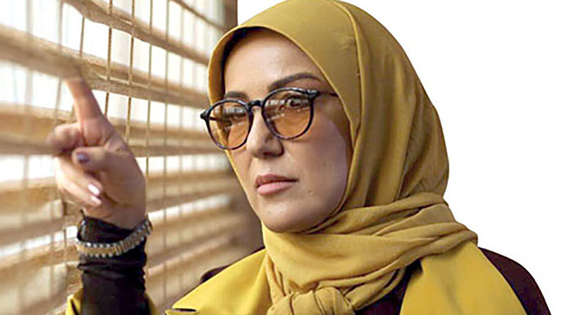 قابی عاشقانه از پدر و مادر پانته آ بهرام، نقش پیری فرزانه در دلدادگان/مگه داریم انقد شباهت؟!