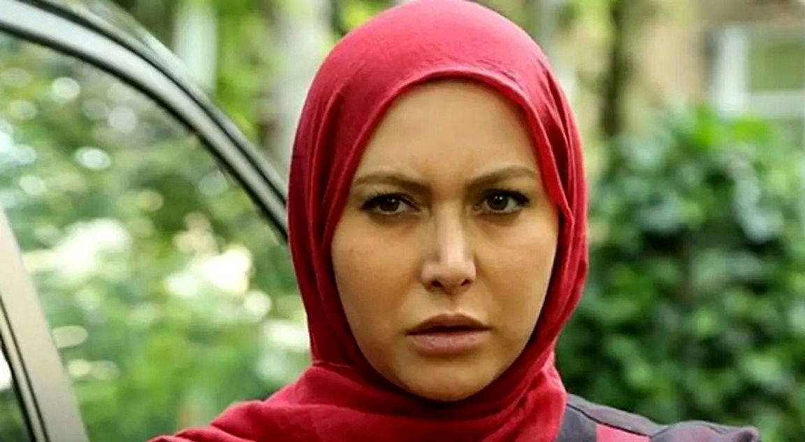 فریبا نادری : منم نمیتونم یک کیلو آجیل شب یلدا بخرم ! الان دوره بد اقتصادیه، مردم خوشحال نیستن حداقل میتونیم بهم لبخند بزنیم ! + فیلم