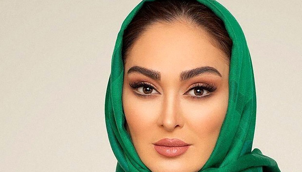 الهام حمیدی بازیگر  سریال سرزمین مادری با چکمه خیلی شیک + عکس