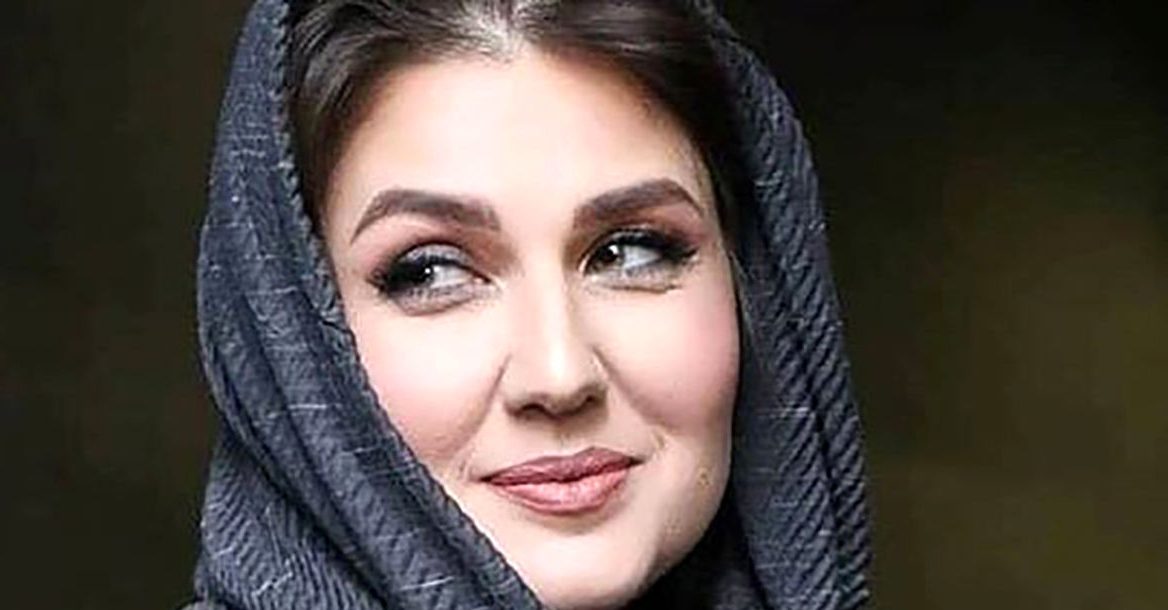 گلوریا هاردی در تعجب: همزاد عرب من چقدر شبیه خودمه ! + متن پیامش جذابه