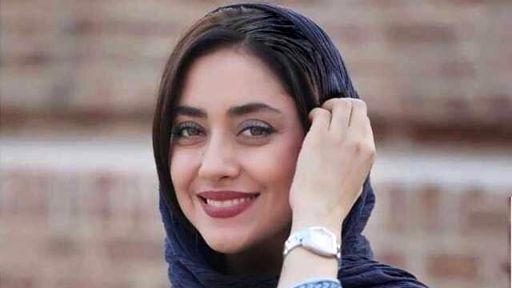 حضور بهاره کیان افشار بازیگر سریال آبان در کنسرت محبوب ترین خواننده های ایرانی/ مهران مدیری، بهنام بانی، محمد علیزاده، فرزاد فرزین+عکس