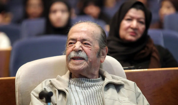 شوکه‌کننده! تصویری دیده‌نشده از «محمدعلی کشاورز» در جوانی؛ راز یازدهمین فیلمش در سال 55 فاش شد!